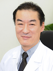 岸 雅廣 医師